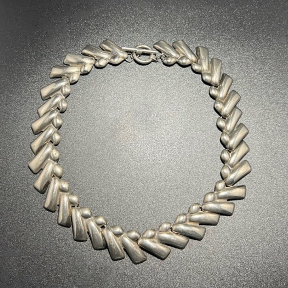 Vintage Silver Tone Statement Necklace Collar Length Fan Link Chunky Necklace